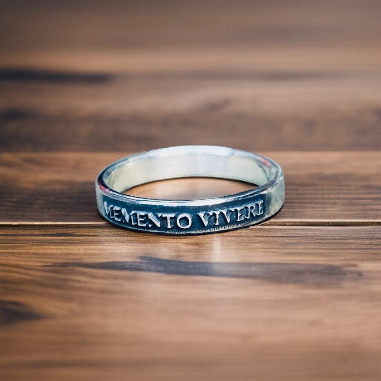 Women’s Sterling Silver Memento Vivere Ring – Handmade Latin Inspirational Band | Backwoods Casting