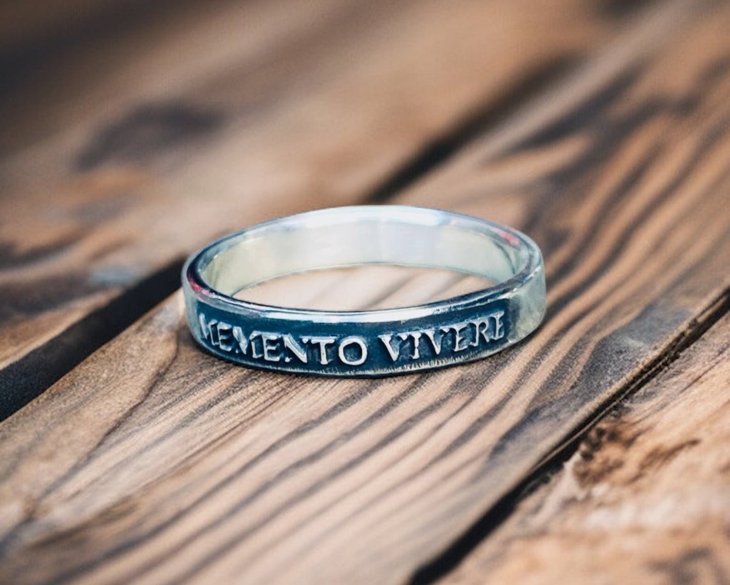 Women’s Sterling Silver Memento Vivere Ring – Handmade Latin Inspirational Band | Backwoods Casting