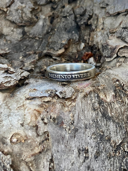 Womens Memento Vivere Sterling Silver Ring - Remember to Live