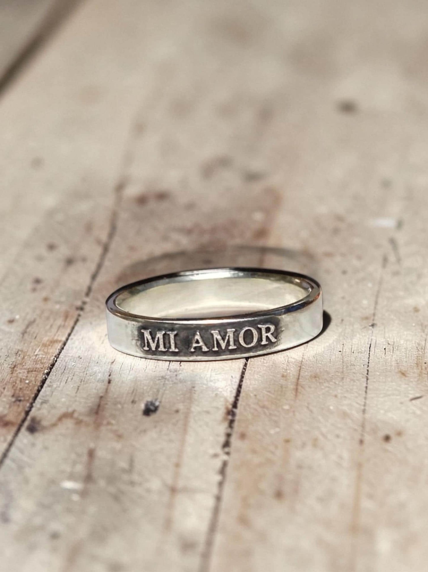 Mi Amor thin sterling silver ring, detail view 6
